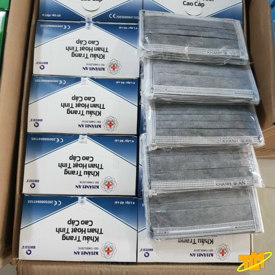 Khẩu trang than hoạt tính 4 lớp